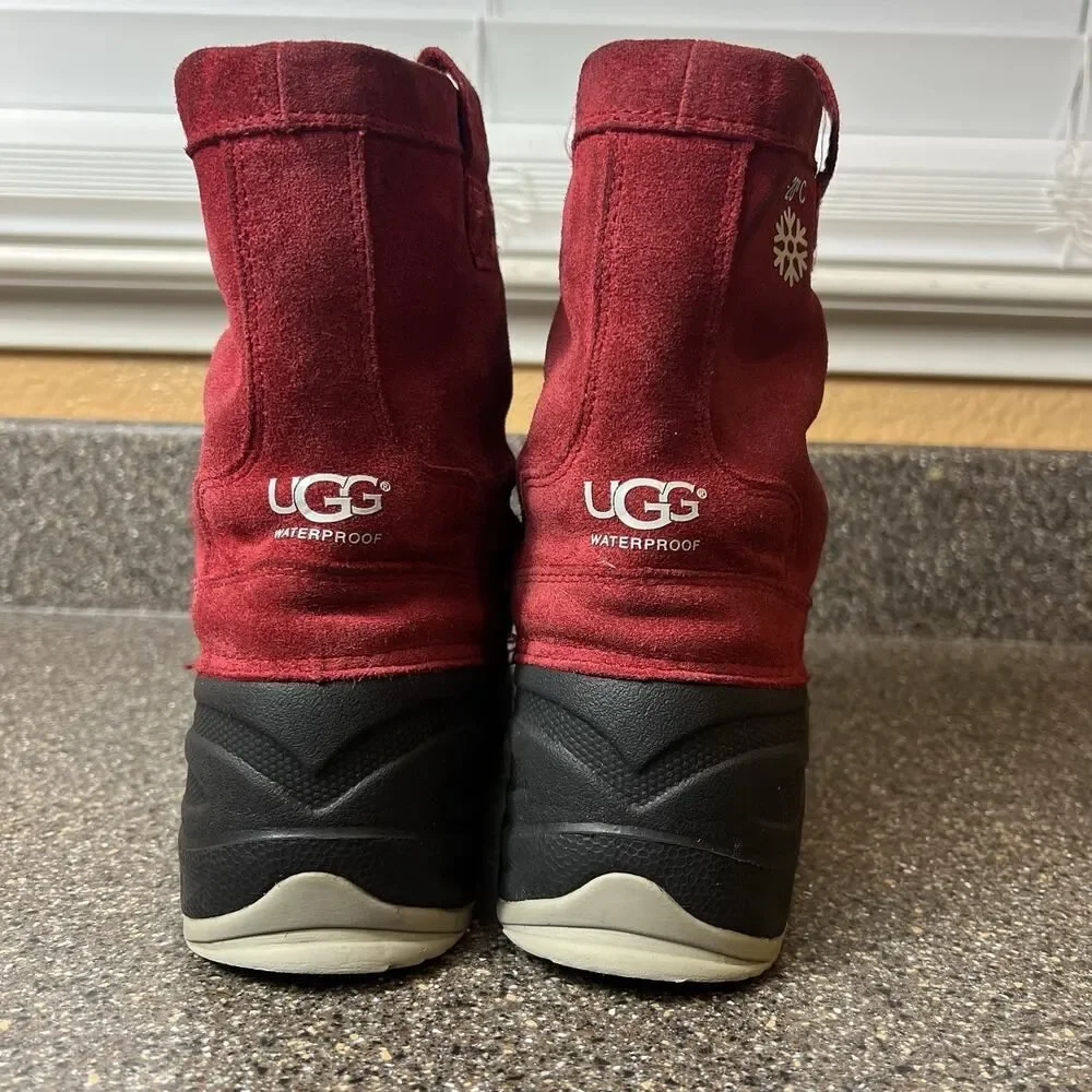 Ugg Waterproof Kids Junior 1 Red/Black Suede Insulated Winter Snow Boots Pull On